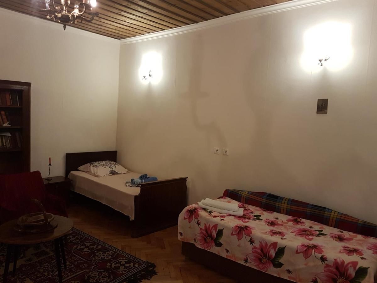 Проживание в семье Guesthouse Old Gate Мцхета-8